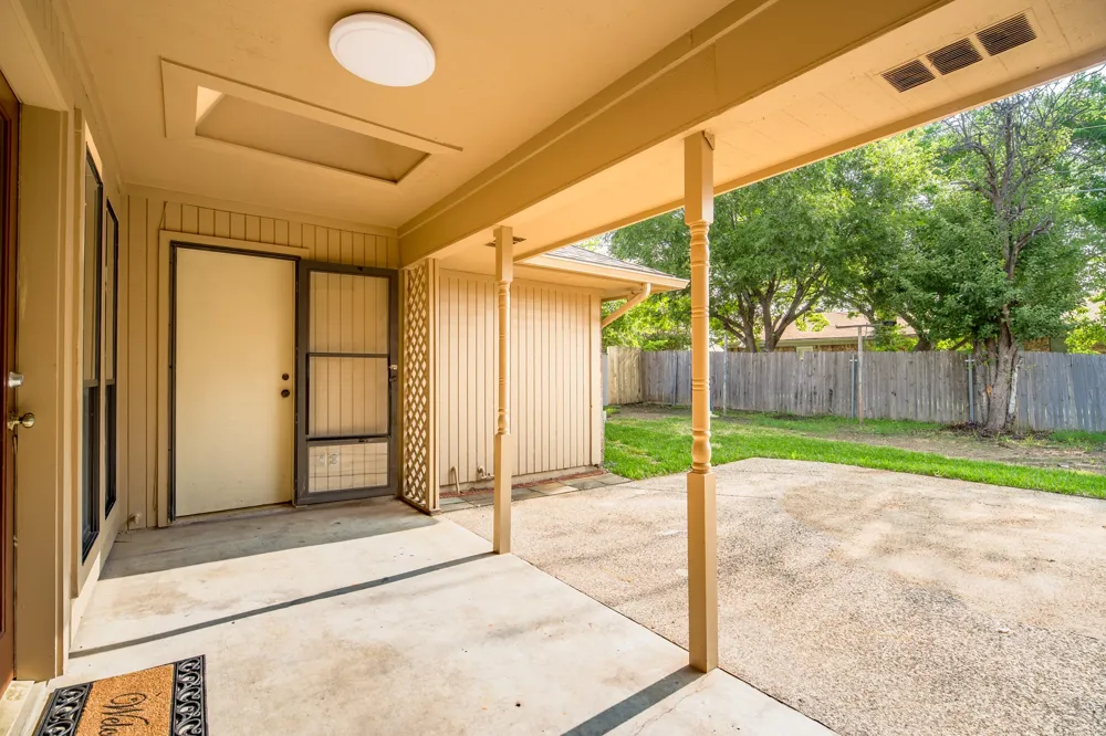 500 Cross Bend Court Irving, TX 75061