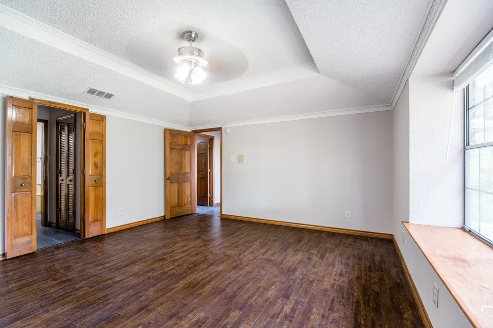 500 Cross Bend Court Irving, TX 75061