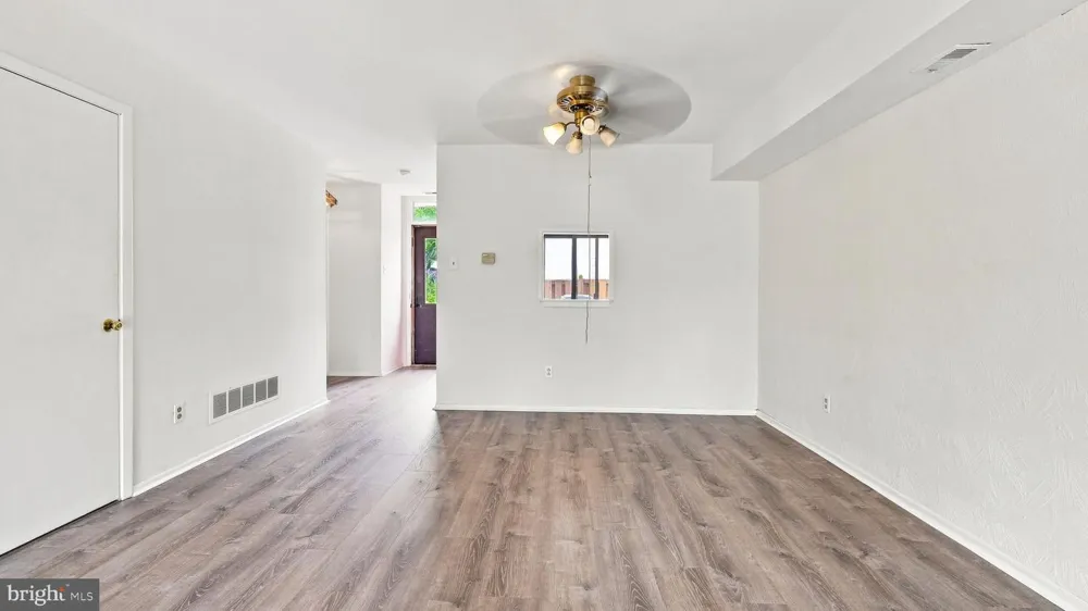 23 CENTENNIAL ROAD Telford, PA 18969