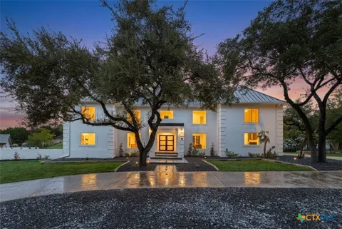 15 Vineyard Drive