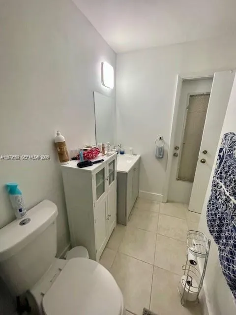 10891 Snapper Creek Dr Miami, FL 33173