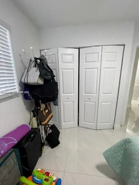 10891 Snapper Creek Dr Miami, FL 33173
