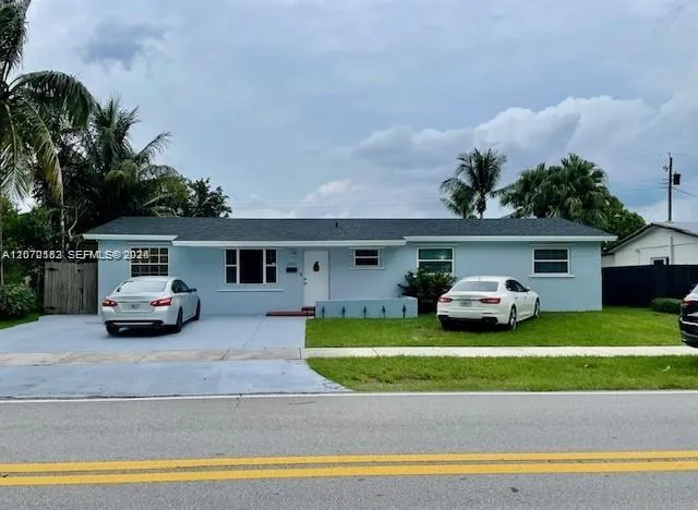 10891 Snapper Creek Dr Miami, FL 33173