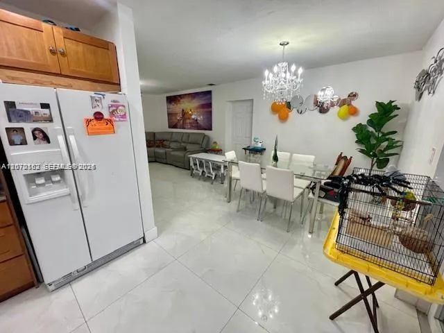 10891 Snapper Creek Dr Miami, FL 33173
