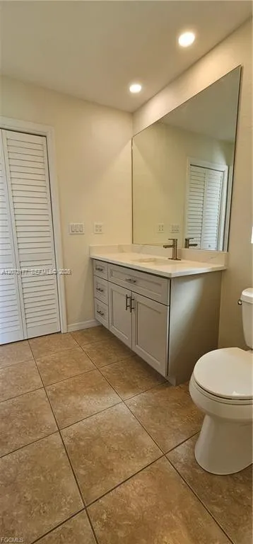 420 SE 15TH TER Cape Coral, FL 33990
