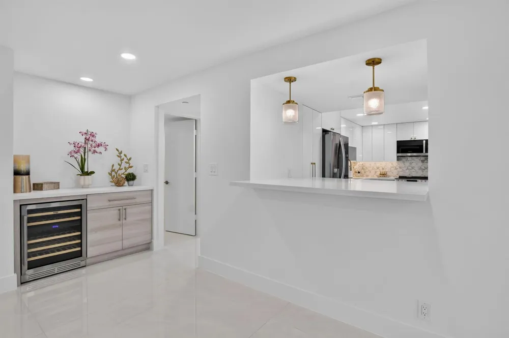 7847 Lakeside Boulevard #1021 Boca Raton, FL 33434