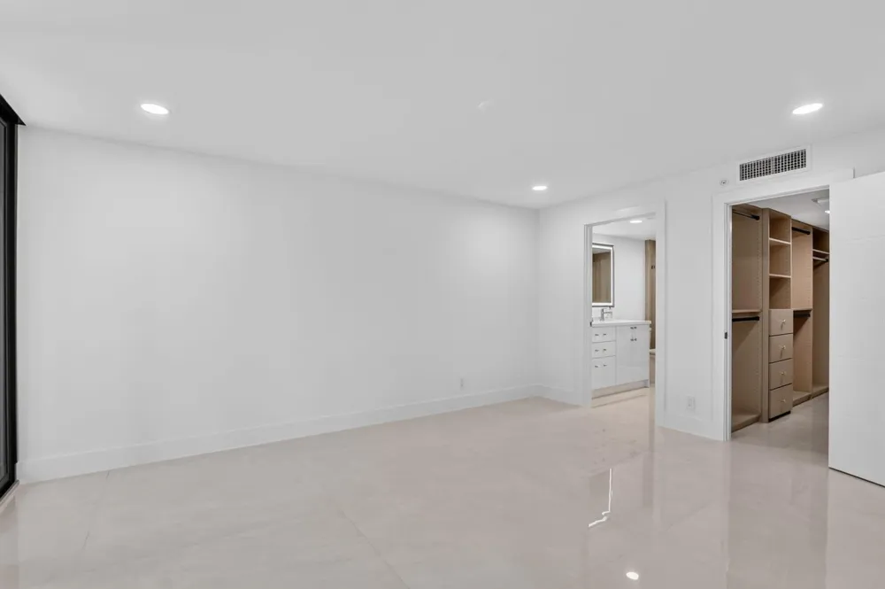 7847 Lakeside Boulevard #1021 Boca Raton, FL 33434