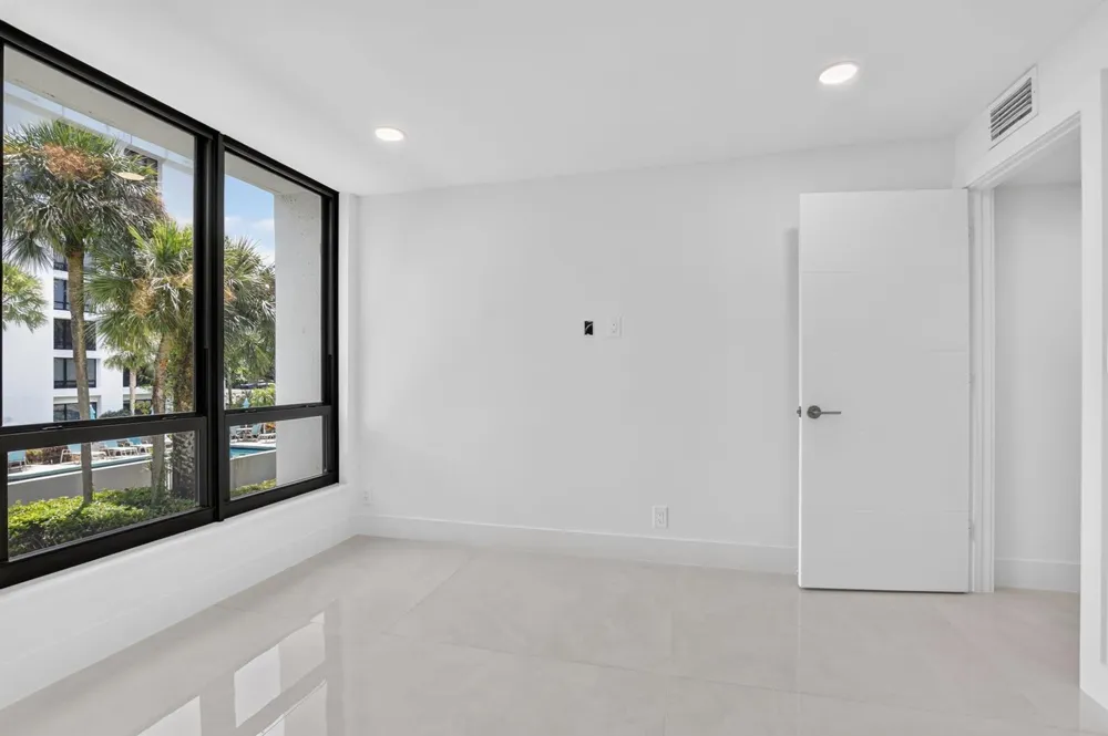7847 Lakeside Boulevard #1021 Boca Raton, FL 33434