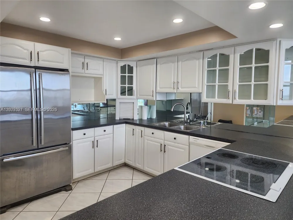 11930 Bayshore Dr #1407 North Miami, FL 33181