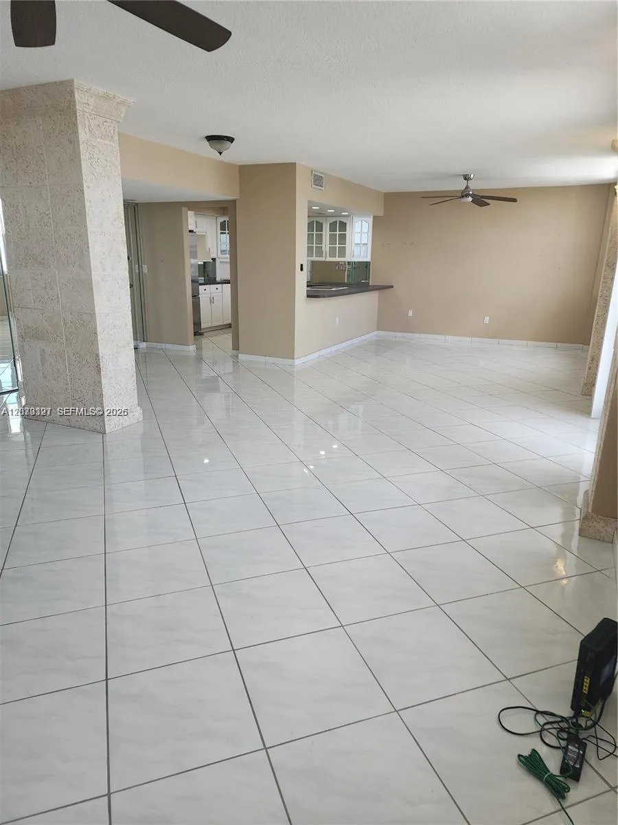 11930 Bayshore Dr #1407 North Miami, FL 33181