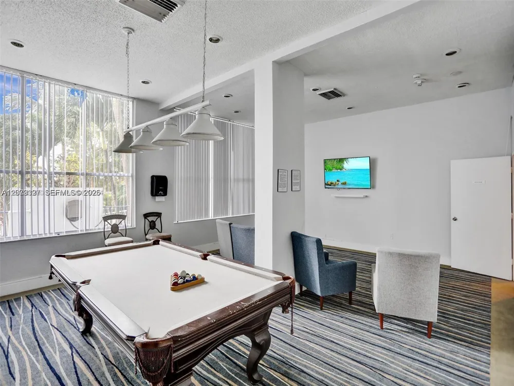 11930 Bayshore Dr #1407 North Miami, FL 33181