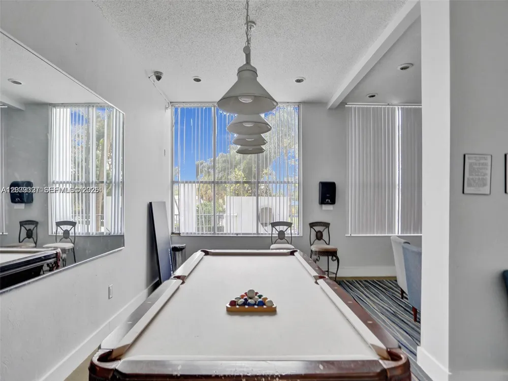 11930 Bayshore Dr #1407 North Miami, FL 33181