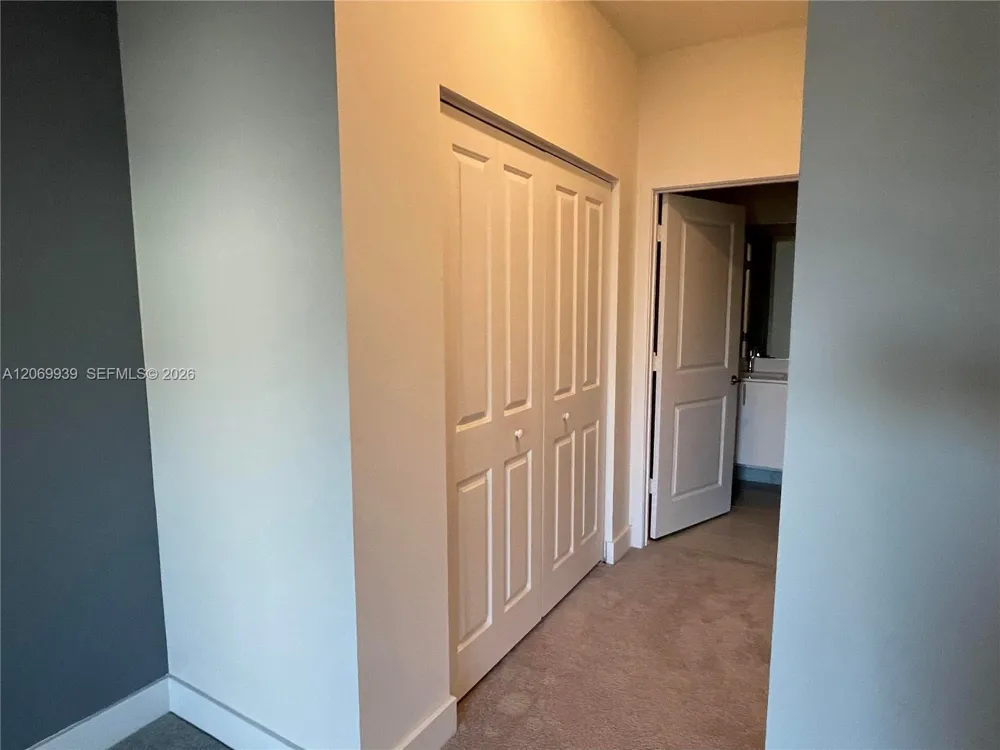4460 NW 83rd Ave Doral, FL 33166