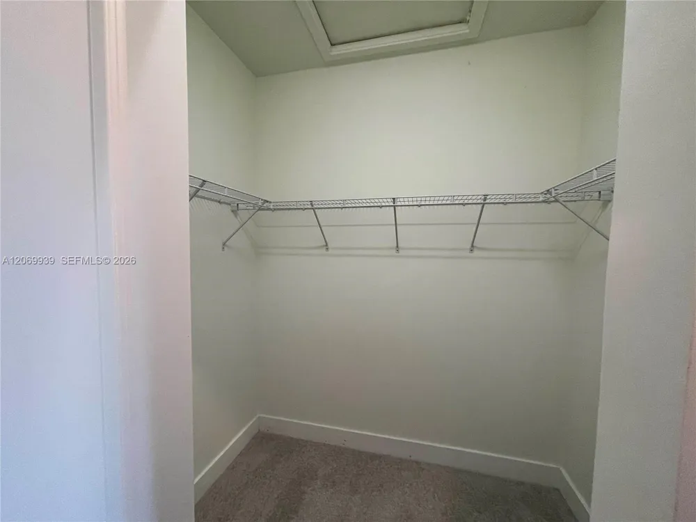 4460 NW 83rd Ave Doral, FL 33166