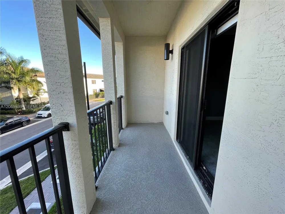 4460 NW 83rd Ave Doral, FL 33166