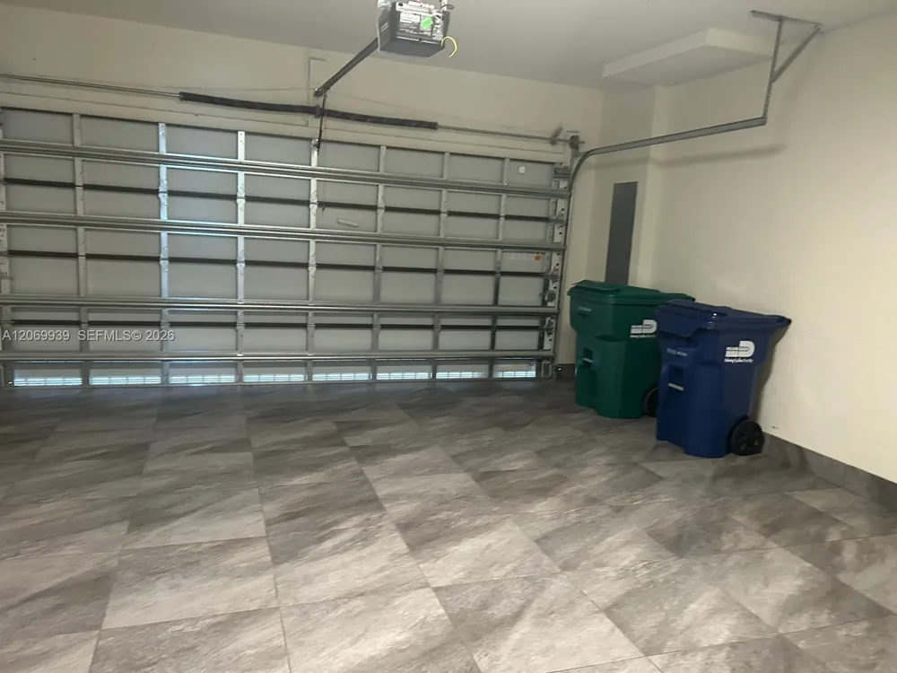 4460 NW 83rd Ave Doral, FL 33166