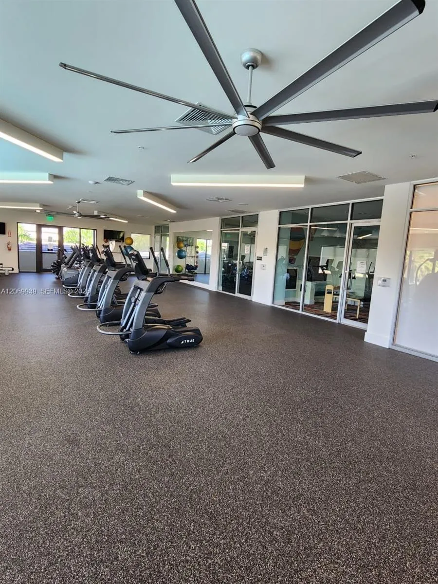 4460 NW 83rd Ave Doral, FL 33166