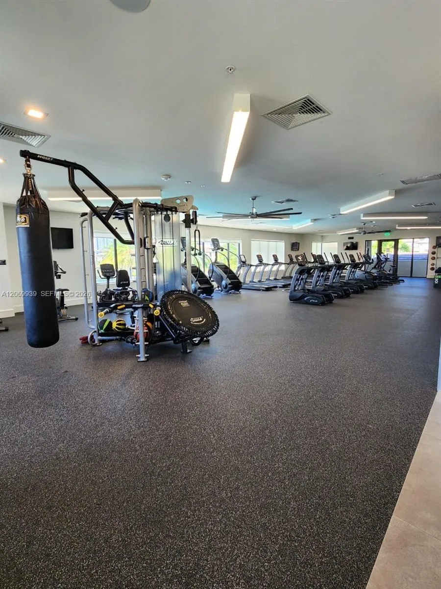 4460 NW 83rd Ave Doral, FL 33166