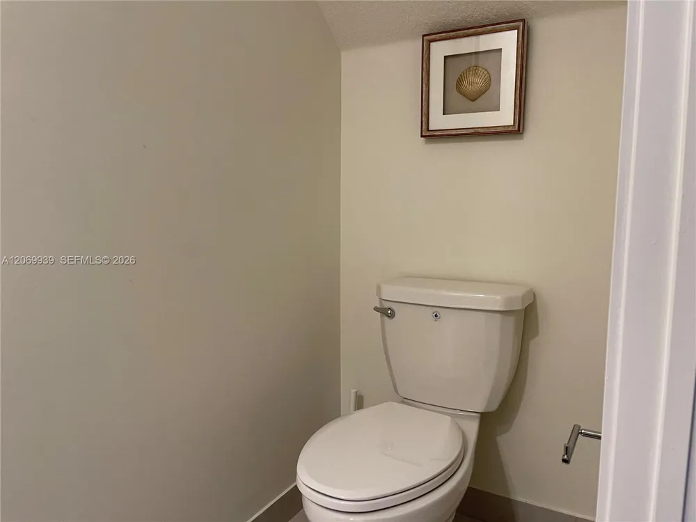 4460 NW 83rd Ave Doral, FL 33166
