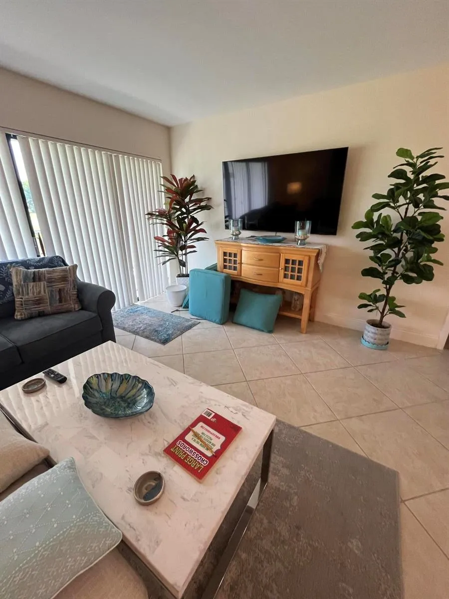 125 PIEDMONT C Delray Beach, FL 33484