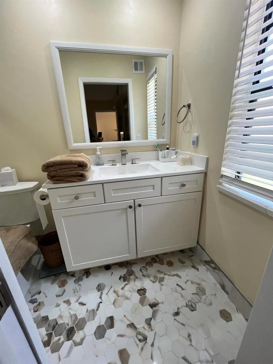 125 PIEDMONT C Delray Beach, FL 33484