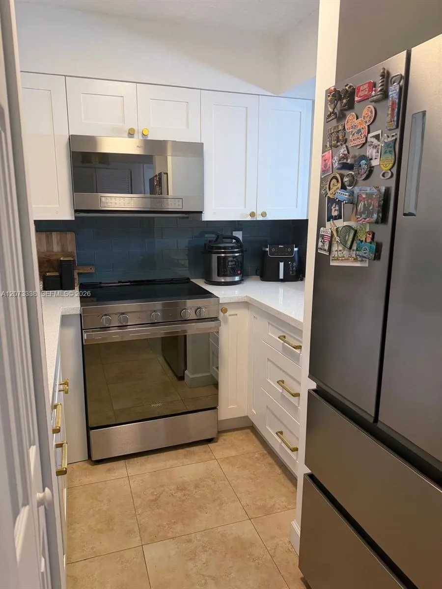 14930 SW 82nd Ter #16-506 Miami, FL 33193