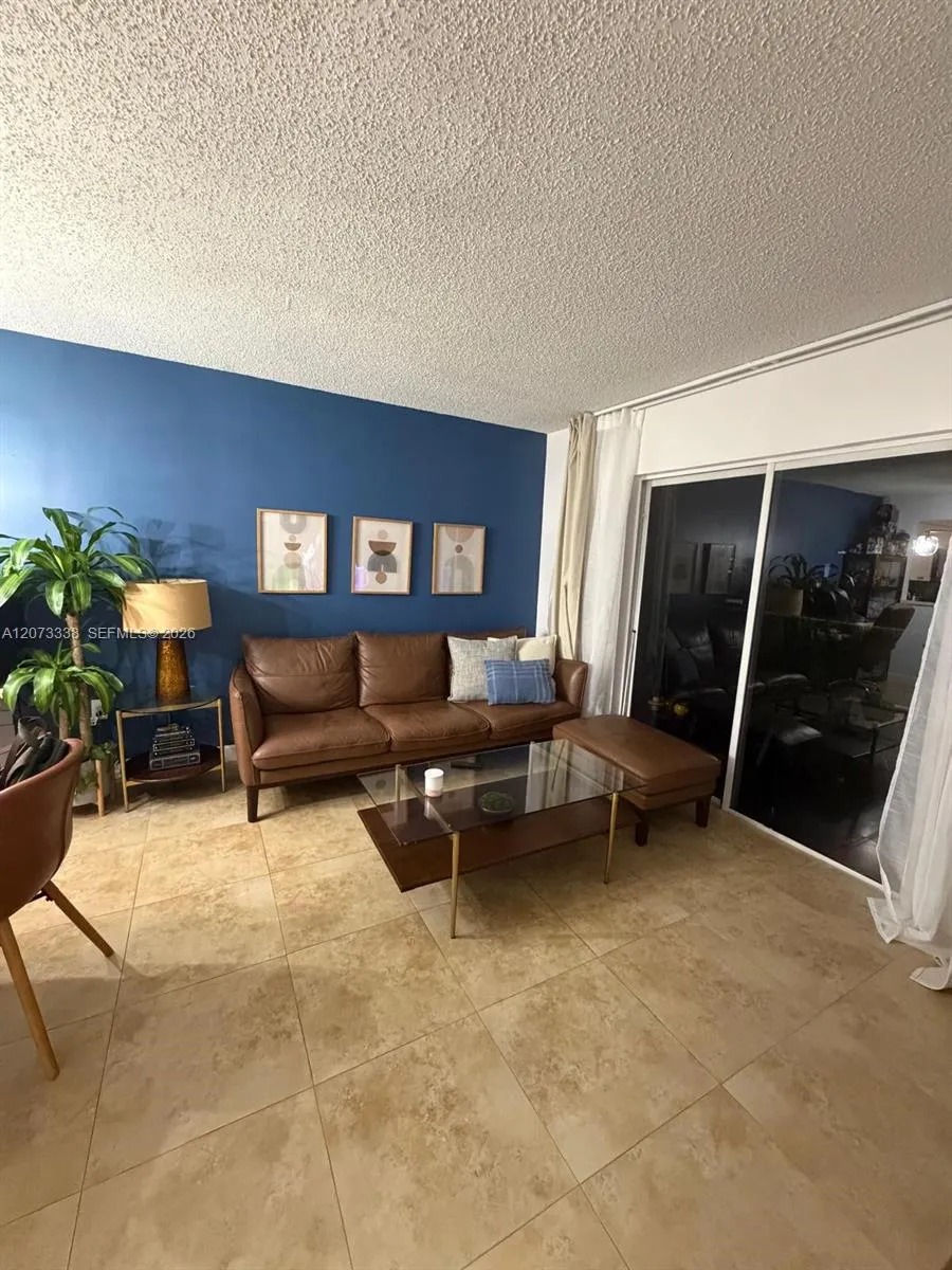 14930 SW 82nd Ter #16-506 Miami, FL 33193