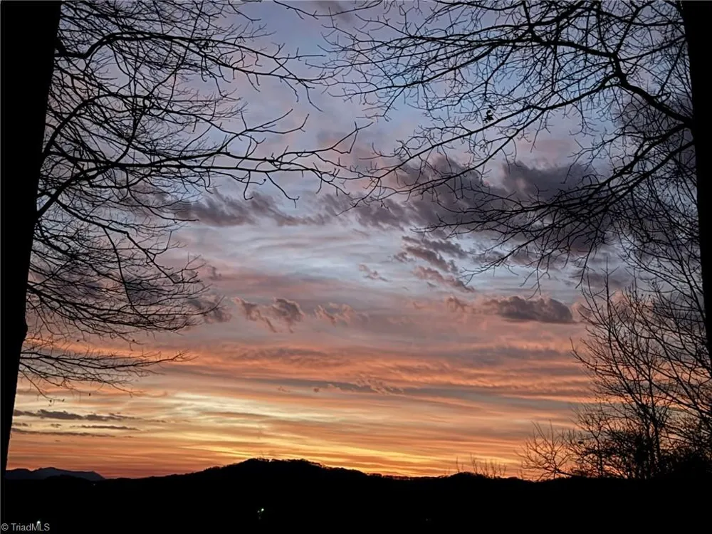 61 Lucky Hill Road Grassy Creek, NC 28631