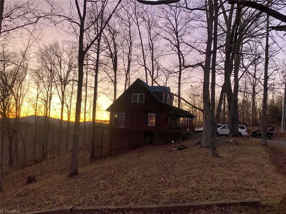 61 Lucky Hill Road Grassy Creek, NC 28631