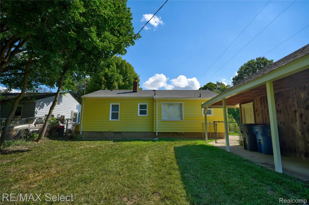 1920 Greenbrook Lane Flint City, MI 48507