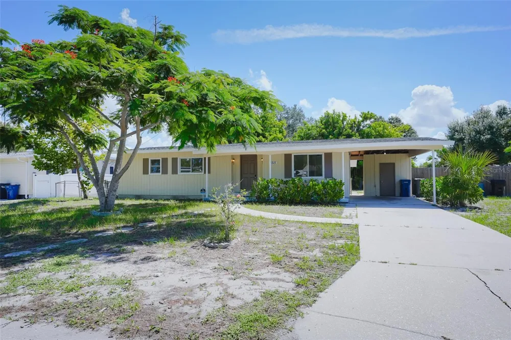 6515 3RD STREET COURT W Bradenton, FL 34207