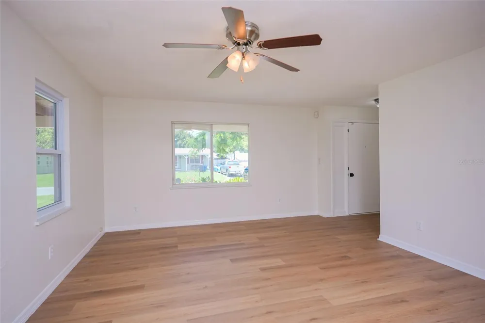 6515 3RD STREET COURT W Bradenton, FL 34207