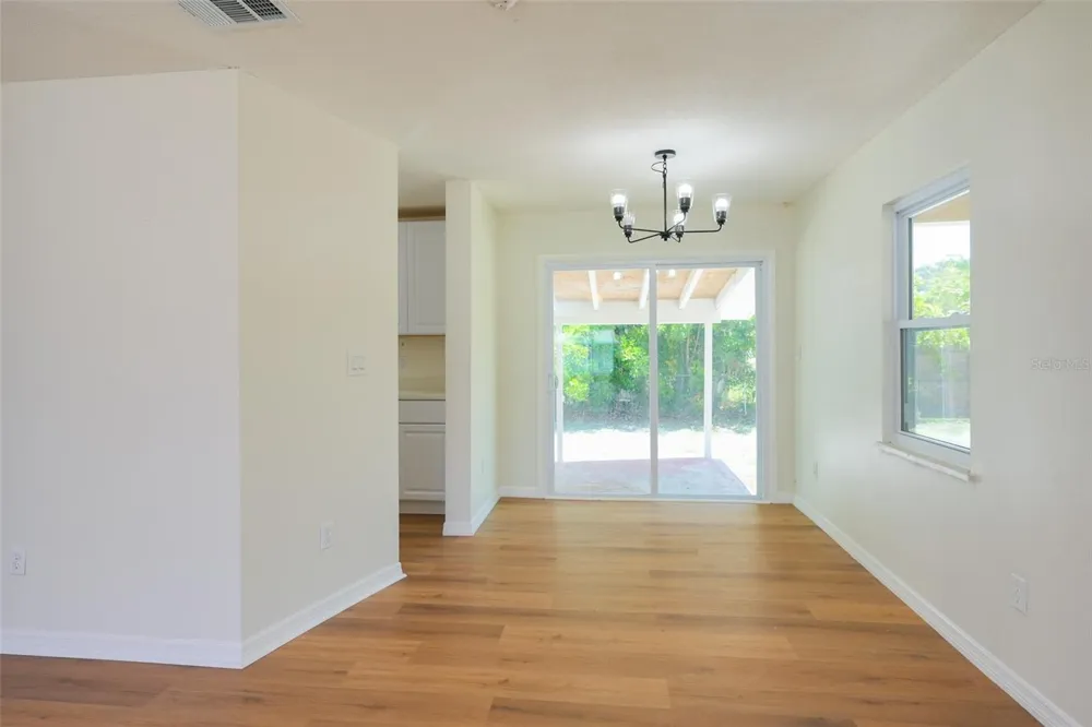 6515 3RD STREET COURT W Bradenton, FL 34207