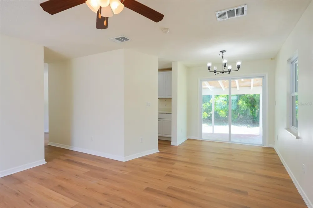 6515 3RD STREET COURT W Bradenton, FL 34207