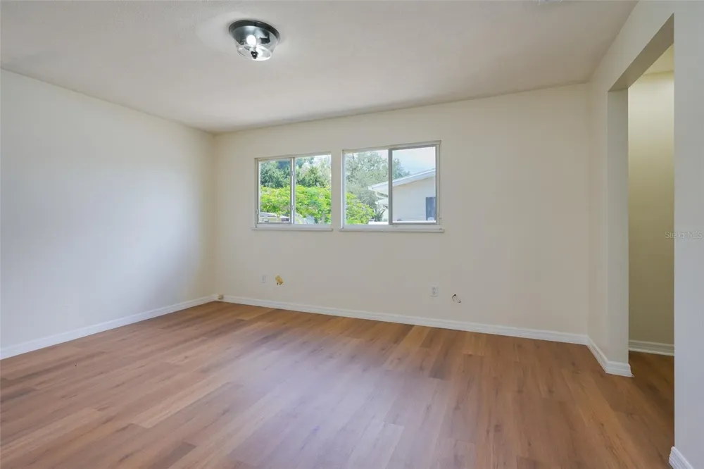 6515 3RD STREET COURT W Bradenton, FL 34207