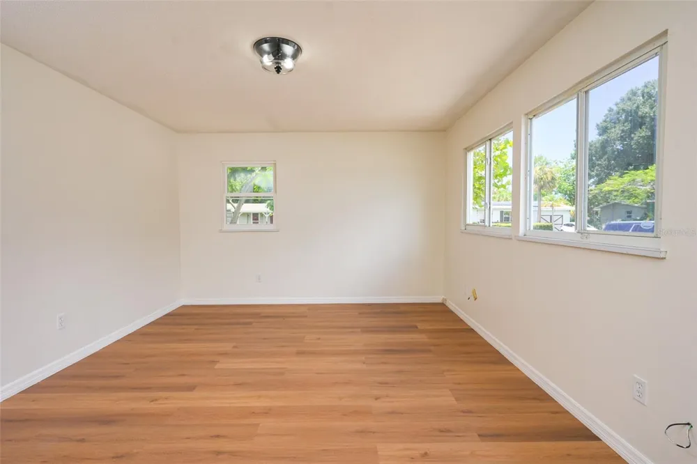 6515 3RD STREET COURT W Bradenton, FL 34207