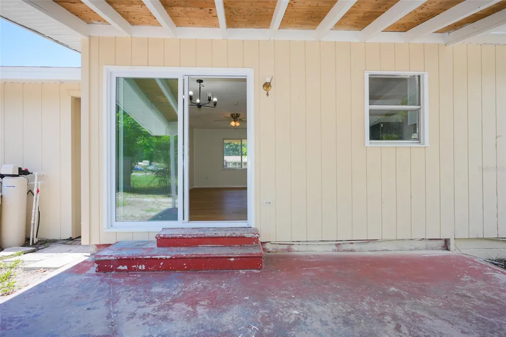 6515 3RD STREET COURT W Bradenton, FL 34207