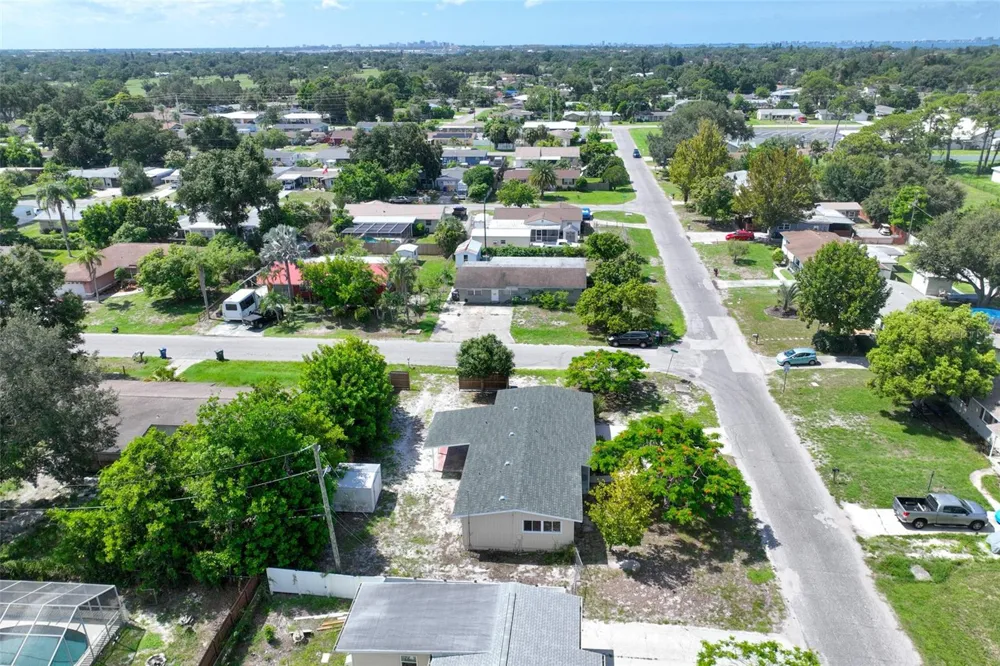 6515 3RD STREET COURT W Bradenton, FL 34207