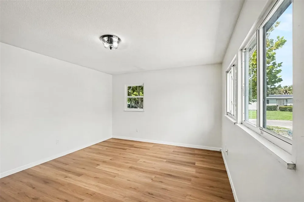 6515 3RD STREET COURT W Bradenton, FL 34207