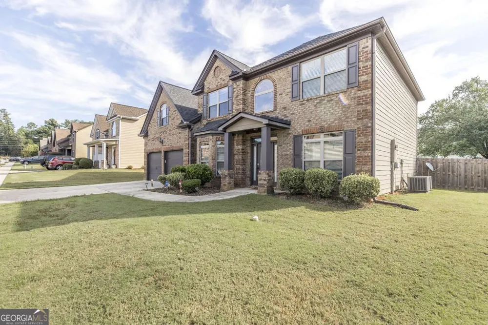 9814 Braxley WAY Jonesboro, GA 30238