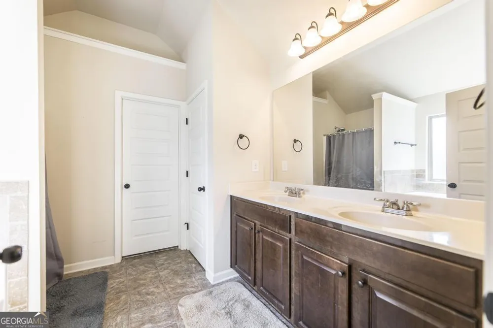 9814 Braxley WAY Jonesboro, GA 30238