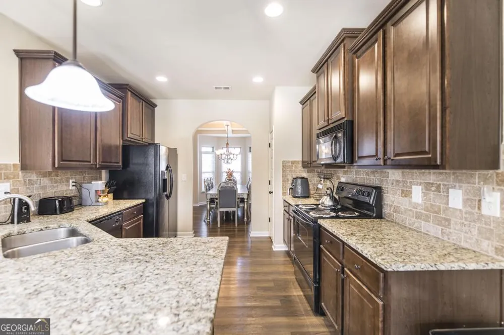 9814 Braxley WAY Jonesboro, GA 30238