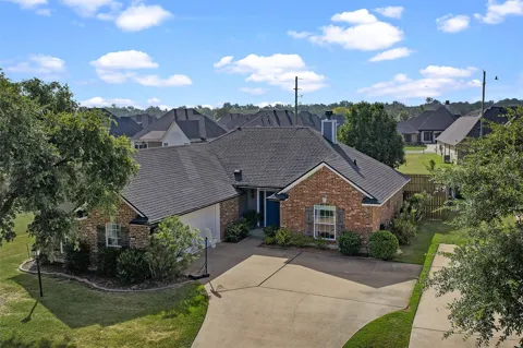 1602 E Belle Haven Drive