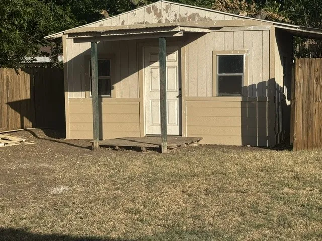 111 Freeman Street Terrell, TX 75160