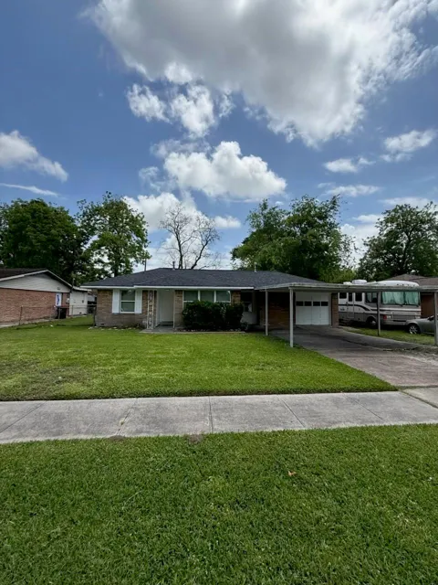 407 Midway Drive