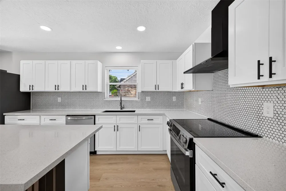 1407 Neptune Lane Houston, TX 77062