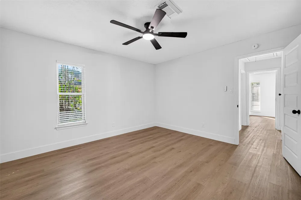 1407 Neptune Lane Houston, TX 77062