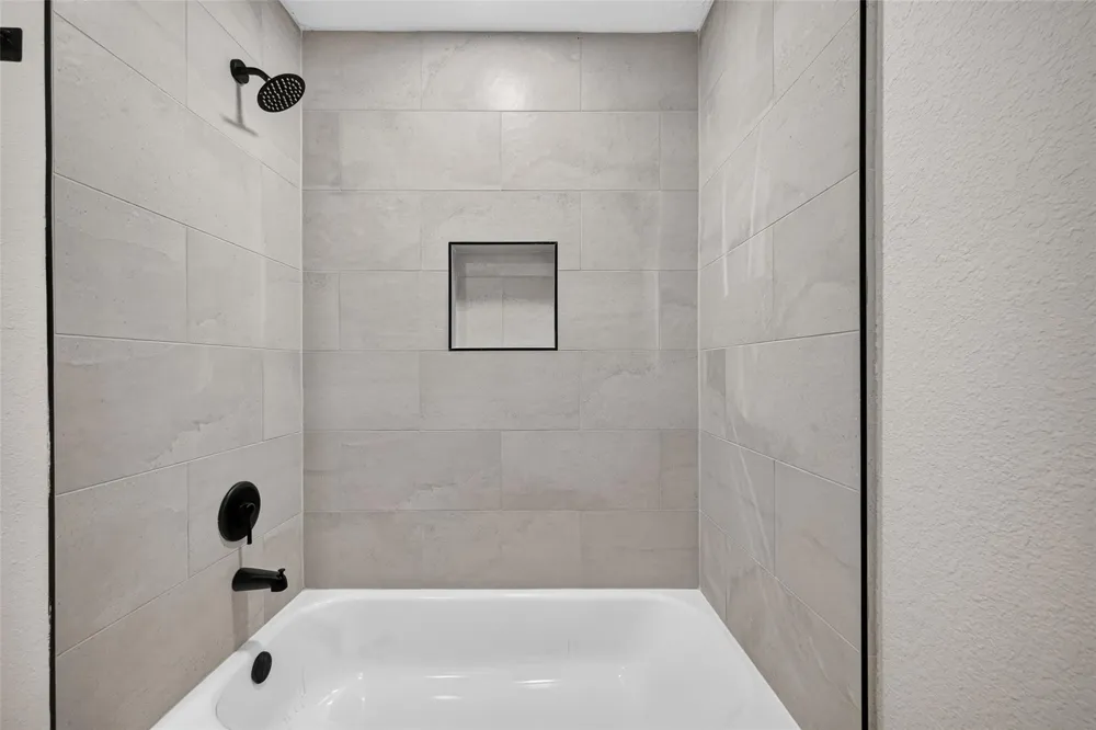 1407 Neptune Lane Houston, TX 77062