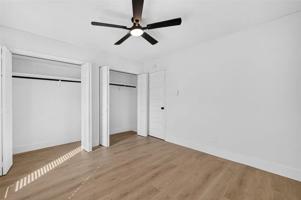 1407 Neptune Lane Houston, TX 77062