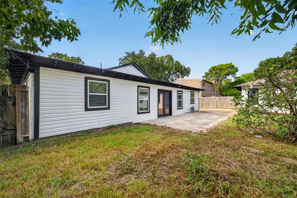 1407 Neptune Lane Houston, TX 77062